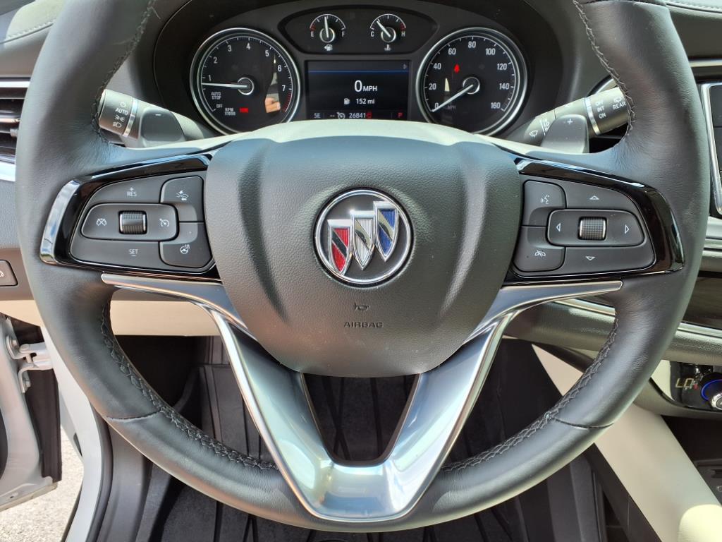 2022 Buick Enclave Essence