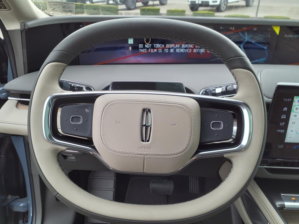 2025 Lincoln Nautilus Hybrid Reserve