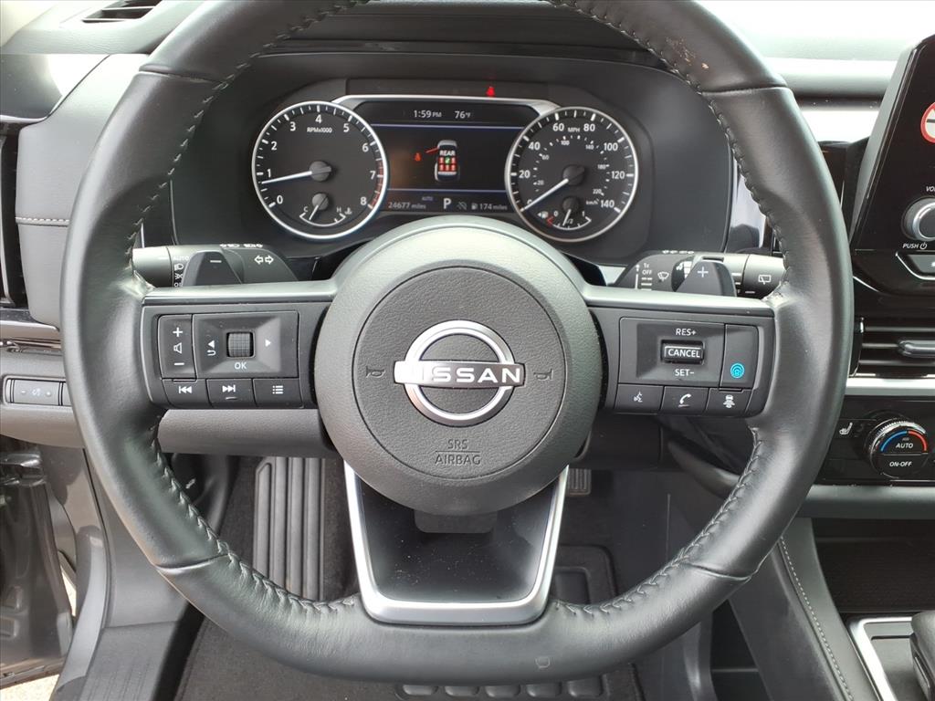 2025 Nissan Pathfinder SV 4WD