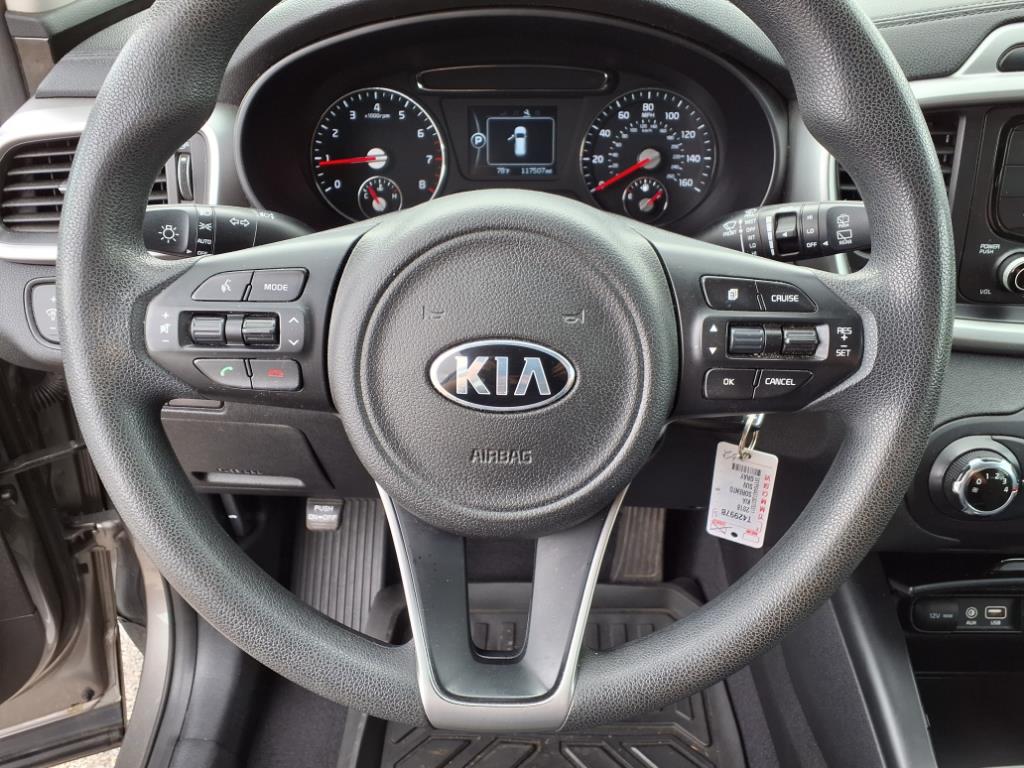 2018 Kia Sorento L