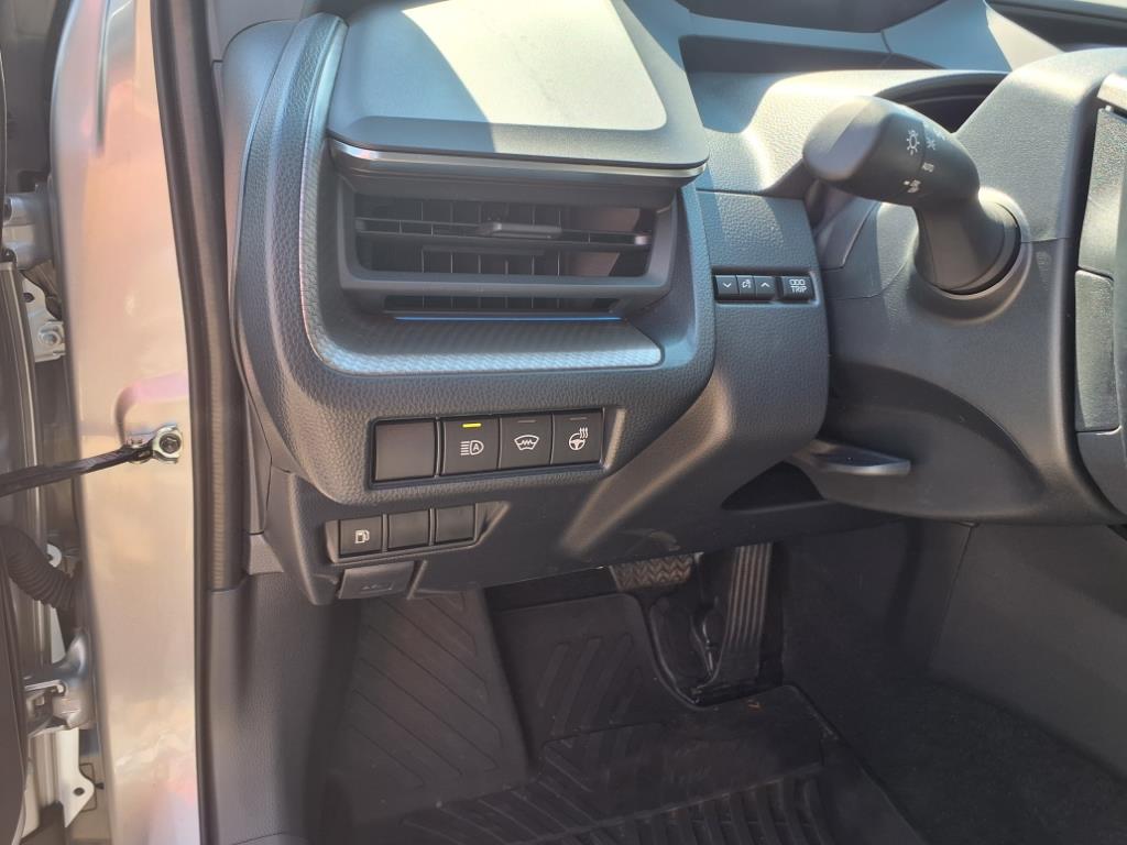 2024 Toyota Prius XLE