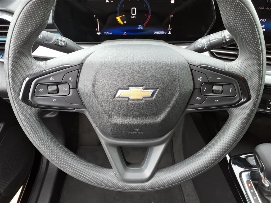 2025 Chevrolet Trax FWD LT