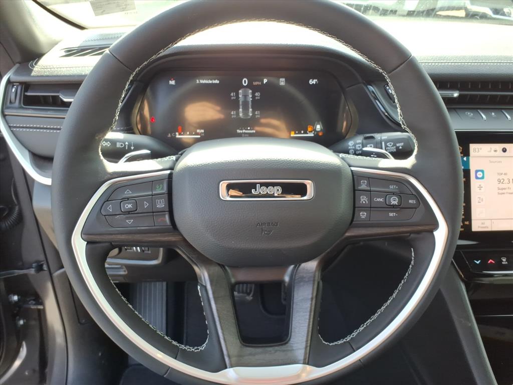 2026 Jeep Grand Cherokee Altitude 4x4