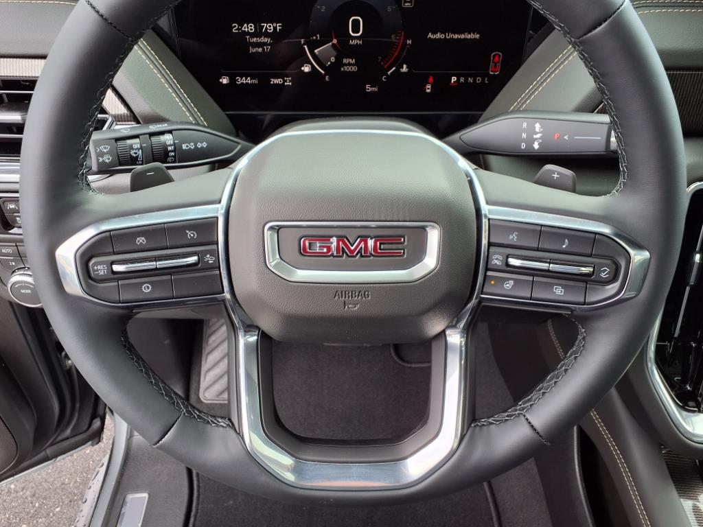 2025 GMC Yukon Elevation