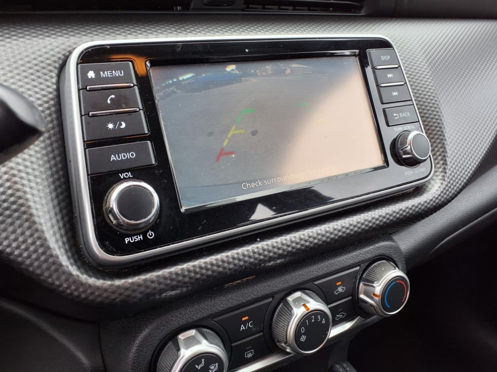 2019 Nissan Kicks S