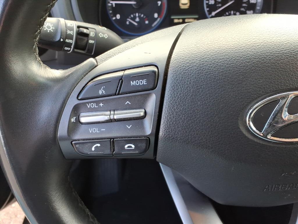 2021 Hyundai Kona SEL Plus