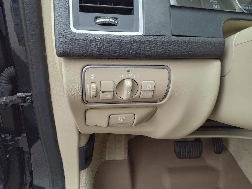 2016 Volvo XC60 T5 Platinum