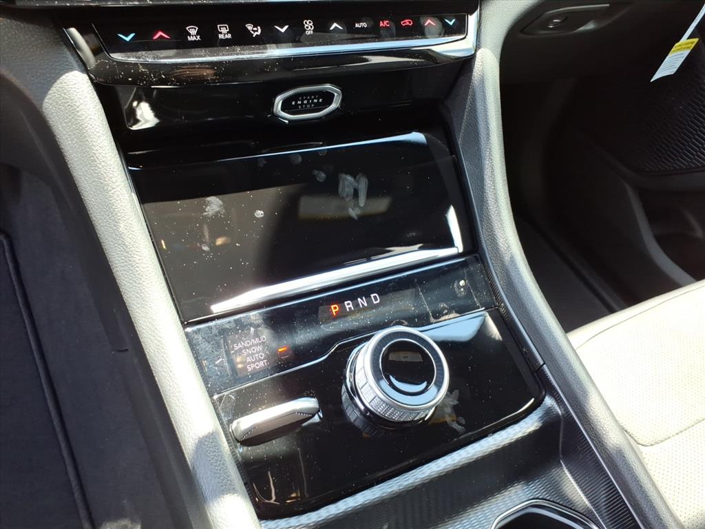 2026 Jeep Grand Cherokee L Altitude 4x4