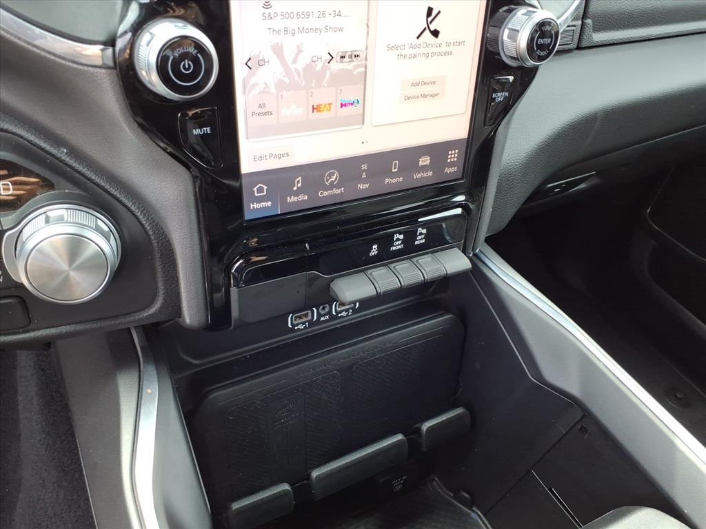 2025 Ram 1500 Laramie Crew Cab 4x4 5'7" Box