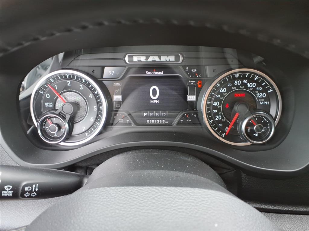 2022 Ram 1500 Laramie Crew Cab 4x4 5'7" Box
