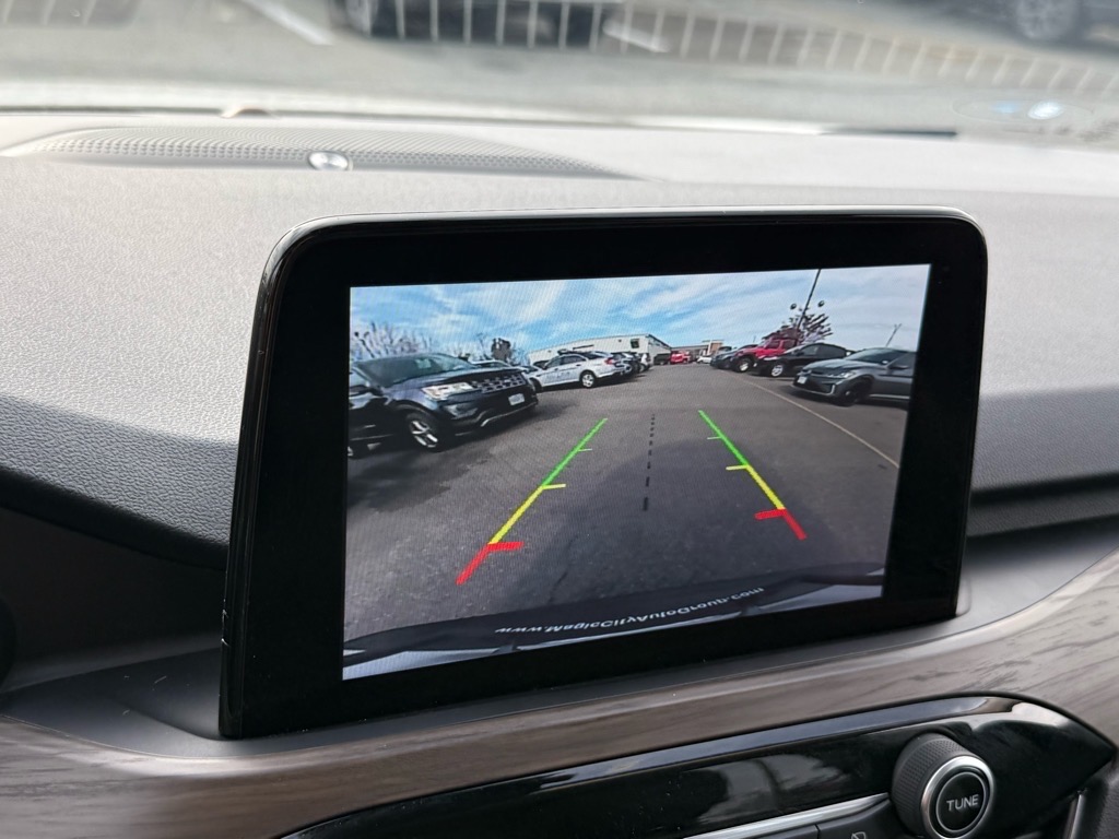 2020 Ford Escape Titanium Hybrid