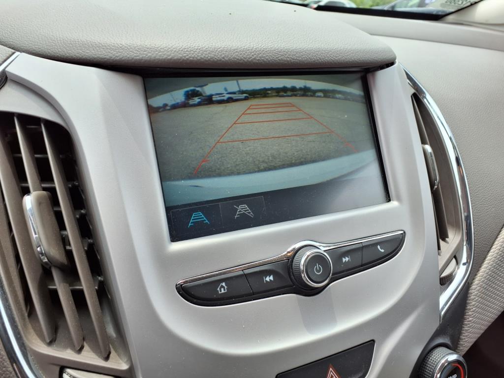 2016 Chevrolet Cruze LS Auto