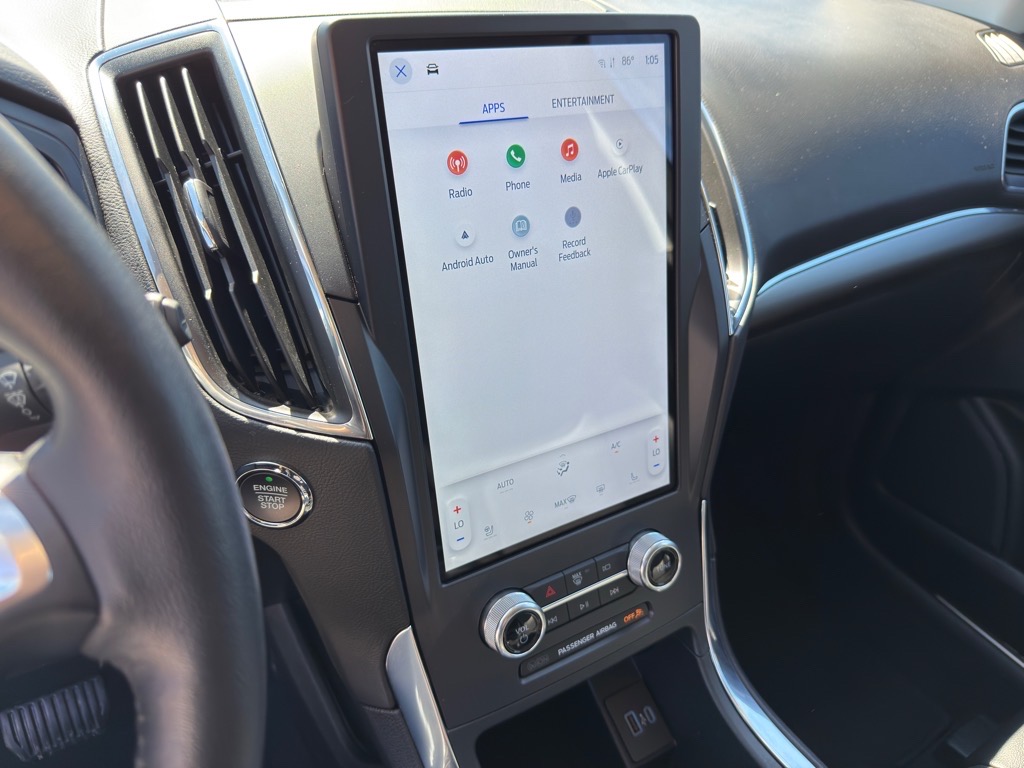 2022 Ford Edge Titanium