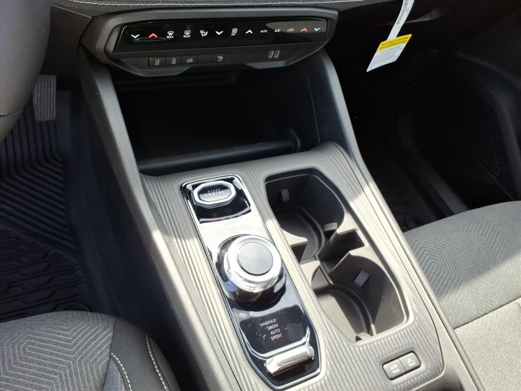 2026 Jeep Cherokee Laredo 4x4