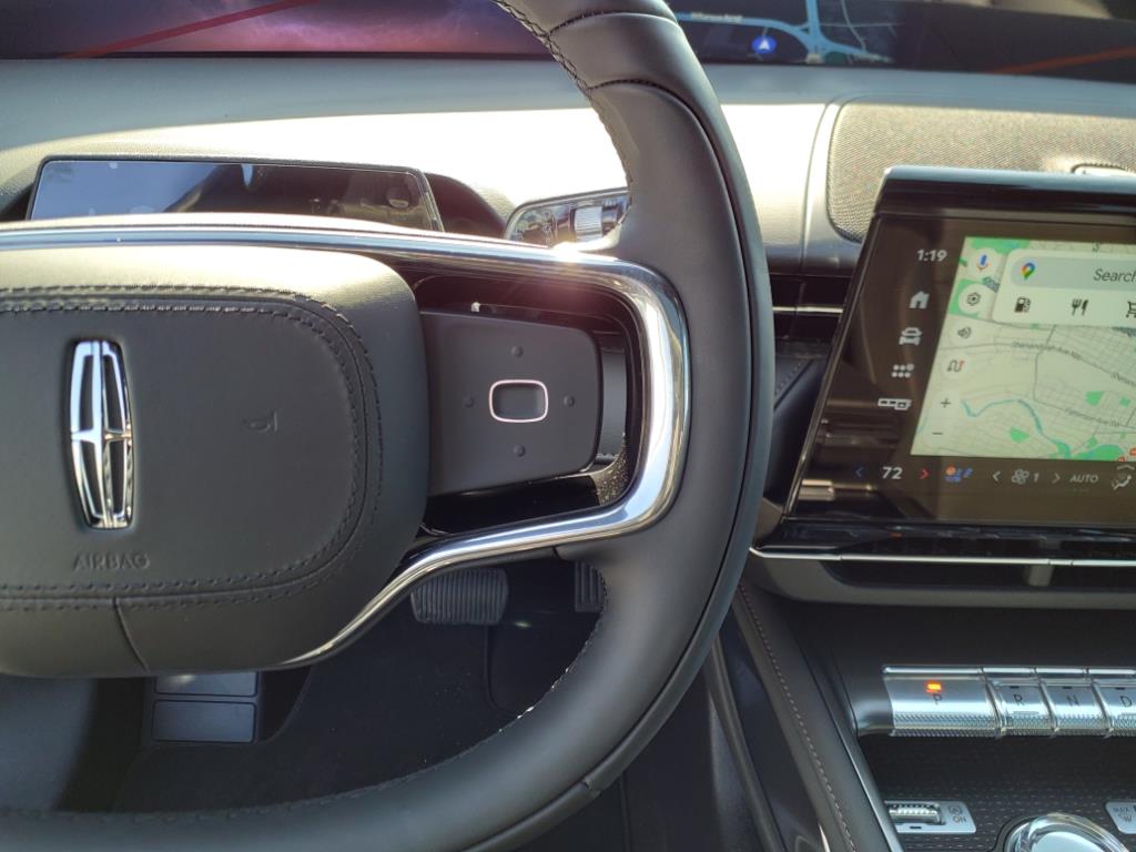 2025 Lincoln Nautilus Hybrid Reserve