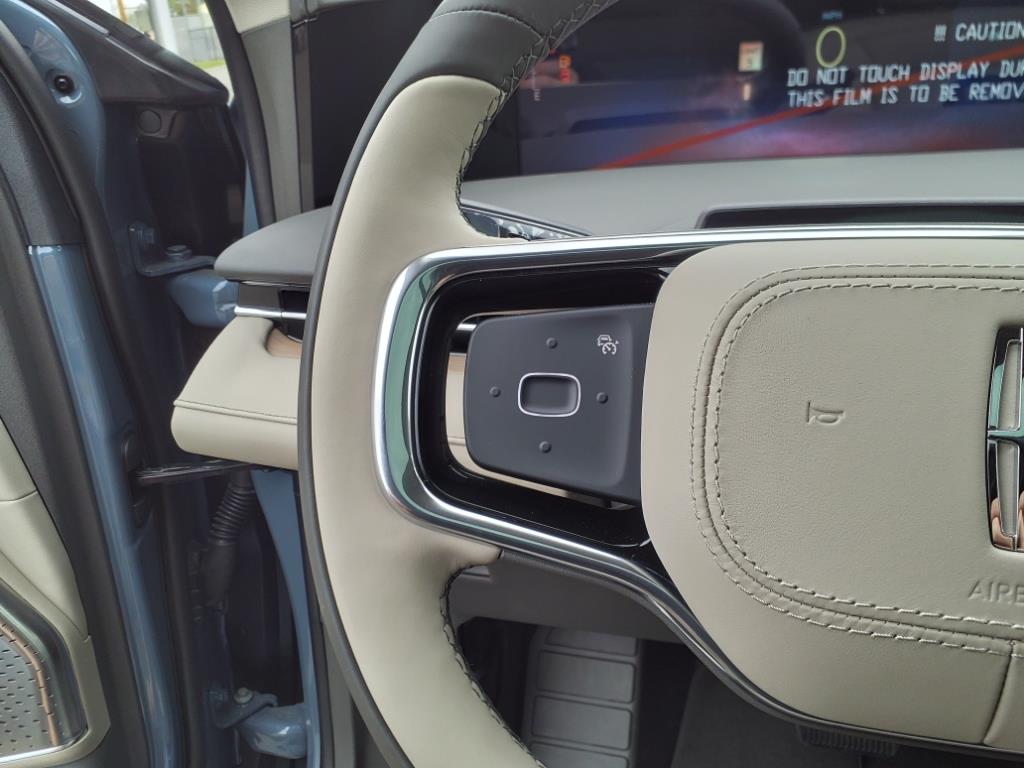 2025 Lincoln Nautilus Hybrid Reserve
