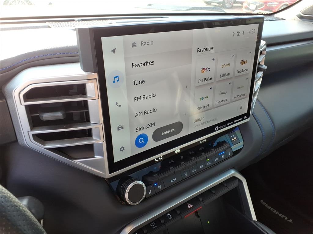 2023 Toyota Tundra Hybrid Platinum