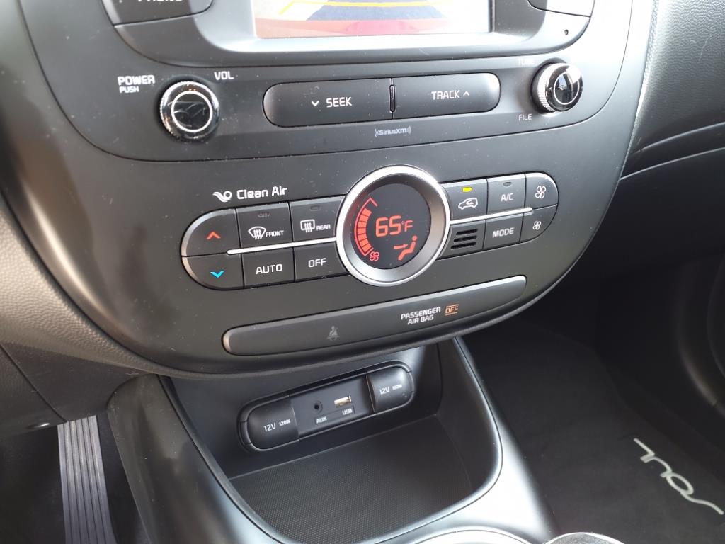 2017 Kia Soul +