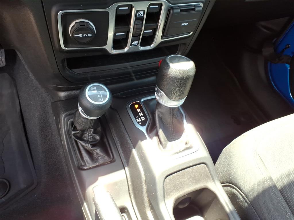 2023 Jeep Wrangler Sport Altitude