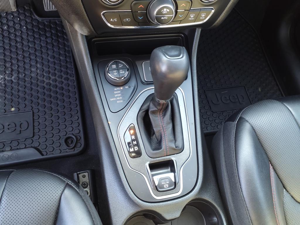 2023 Jeep Cherokee Trailhawk