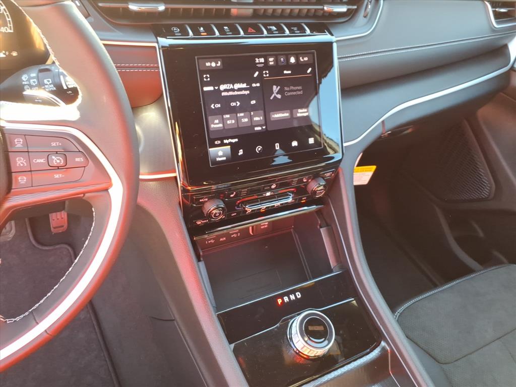 2025 Jeep Grand Cherokee Altitude X 4x4