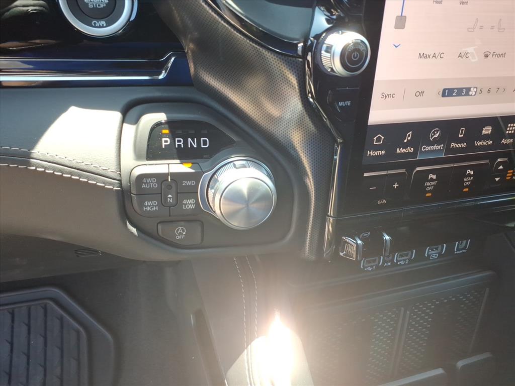 2026 Ram 1500 Limited Crew Cab 4x4 5'7" Box