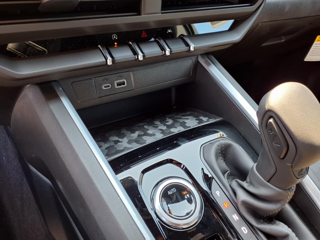 2025 Chevrolet Colorado Work Truck