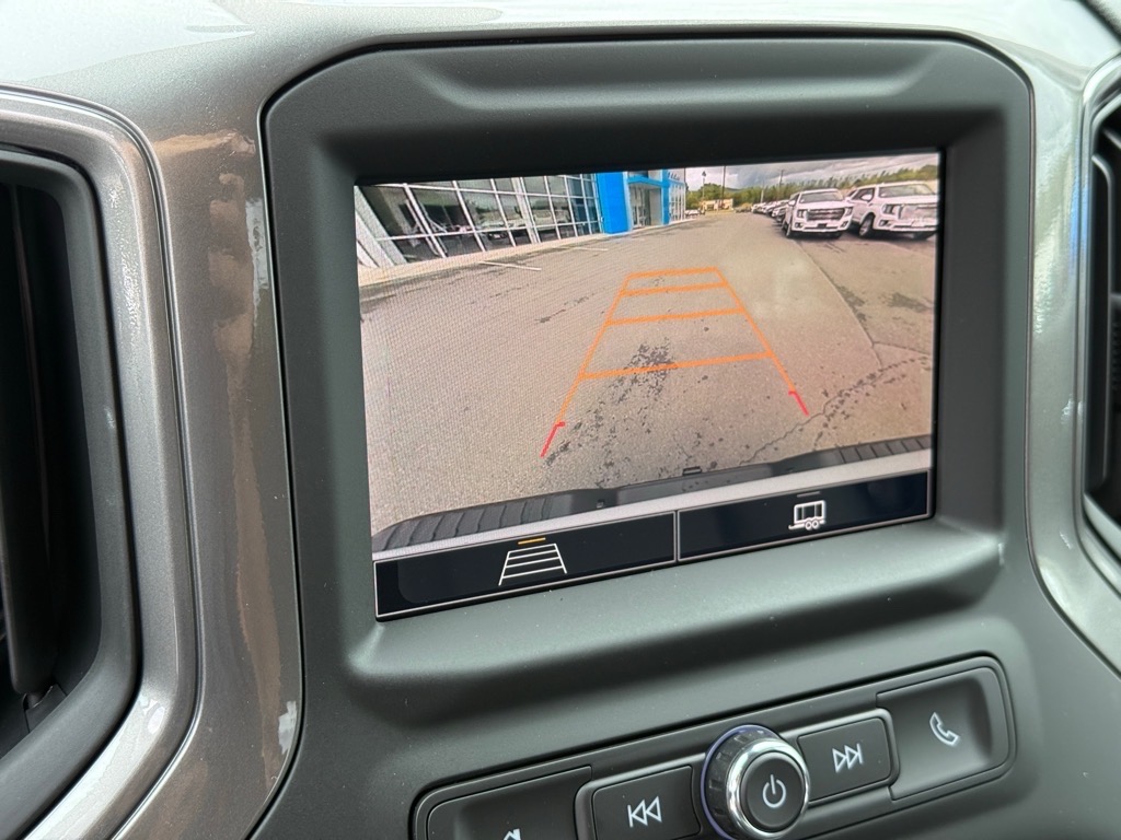 2025 Chevrolet Silverado 2500HD 4WD Crew Cab Standard Bed Custom