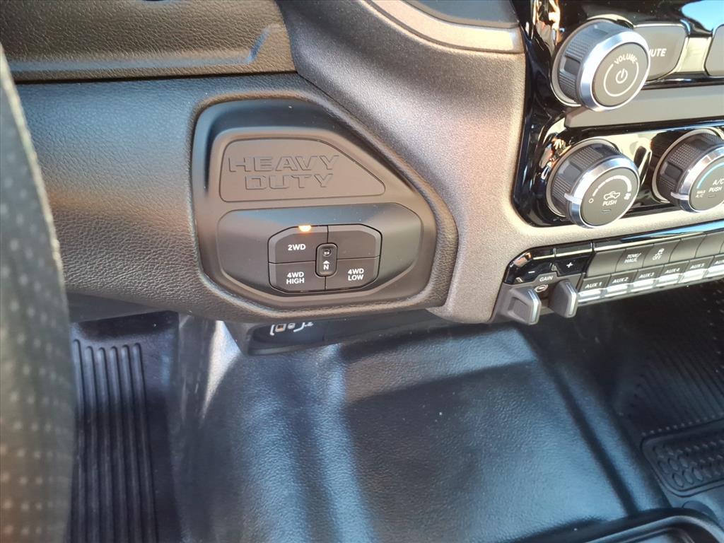 2026 Ram 3500 Tradesman Crew Cab 4x4 8' Box