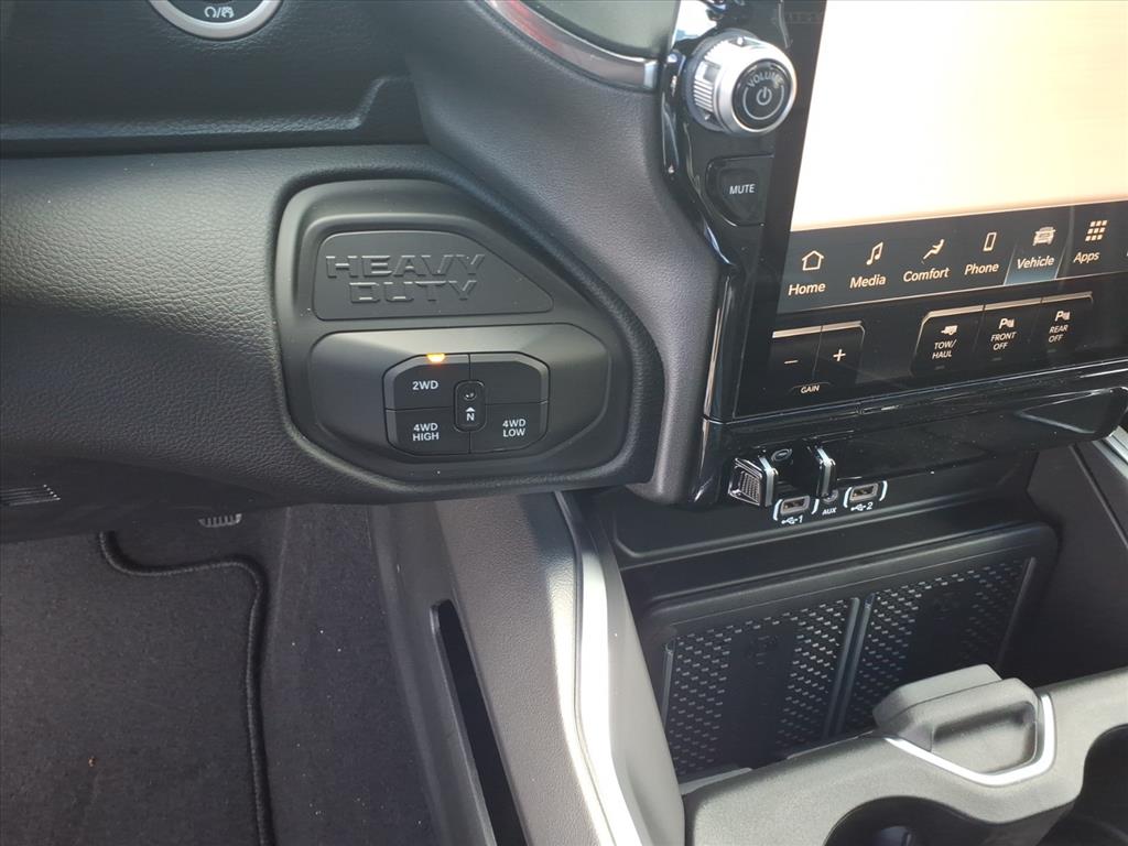 2026 Ram 2500 Laramie Crew Cab 4x4 6'4" Box