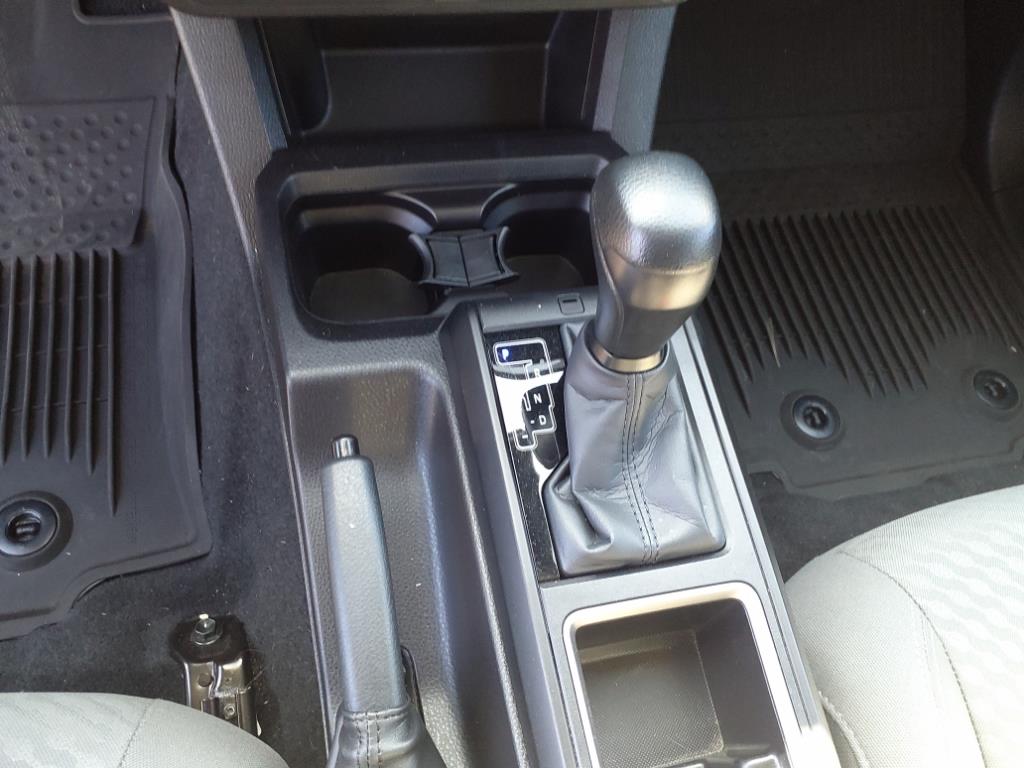 2023 Toyota Tacoma SR V6