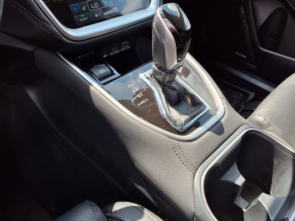 2023 Subaru Outback Touring XT