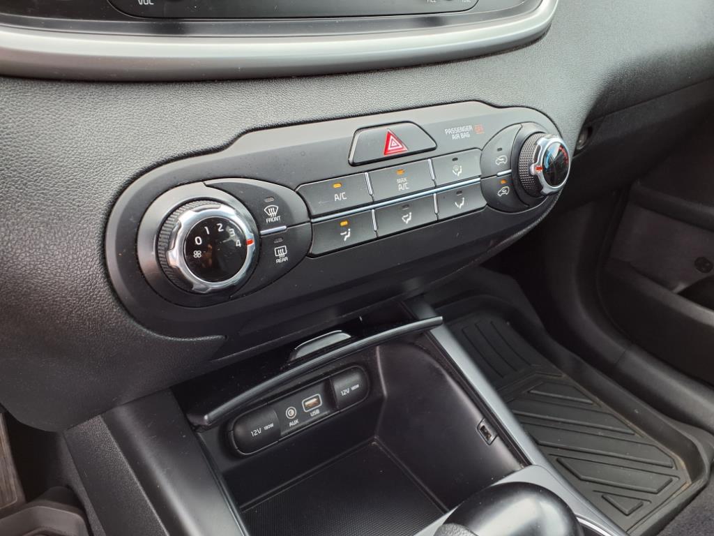 2018 Kia Sorento L