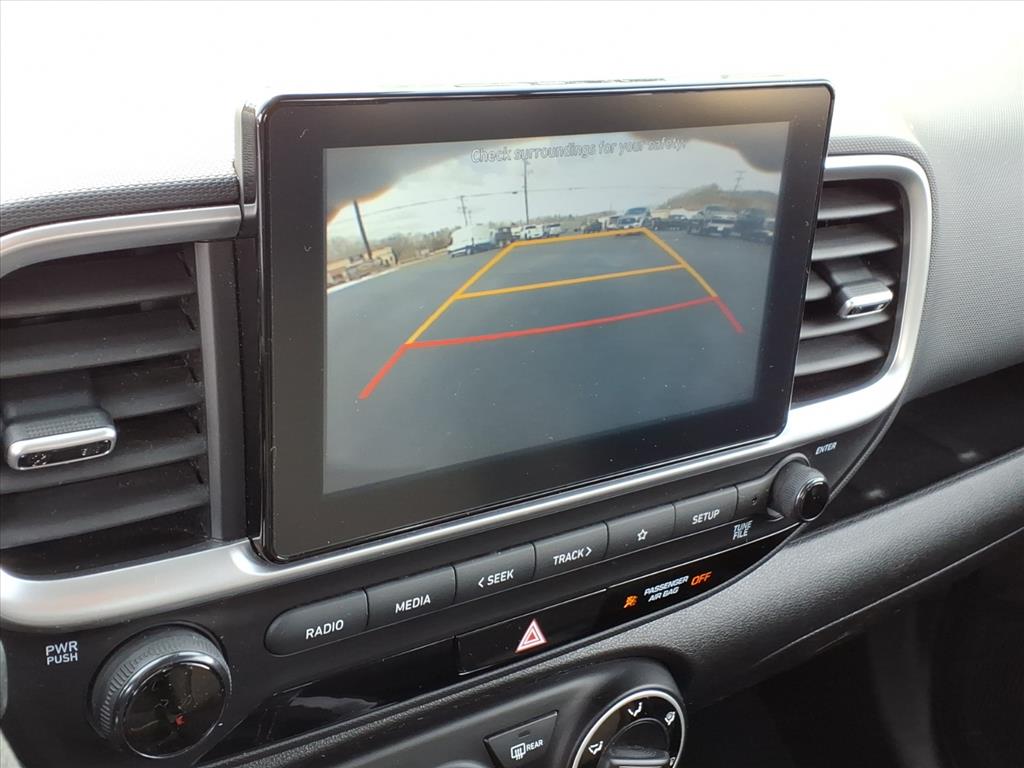 2020 Hyundai Venue SE