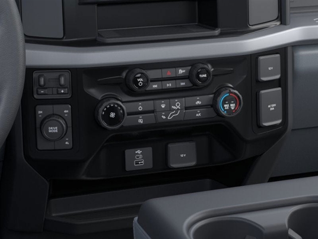 2025 Ford F-350 Super Duty XL