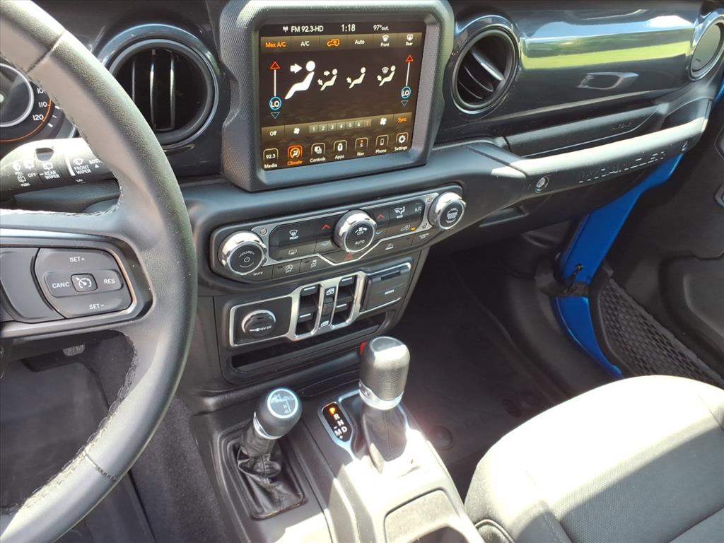 2023 Jeep Wrangler Sport Altitude