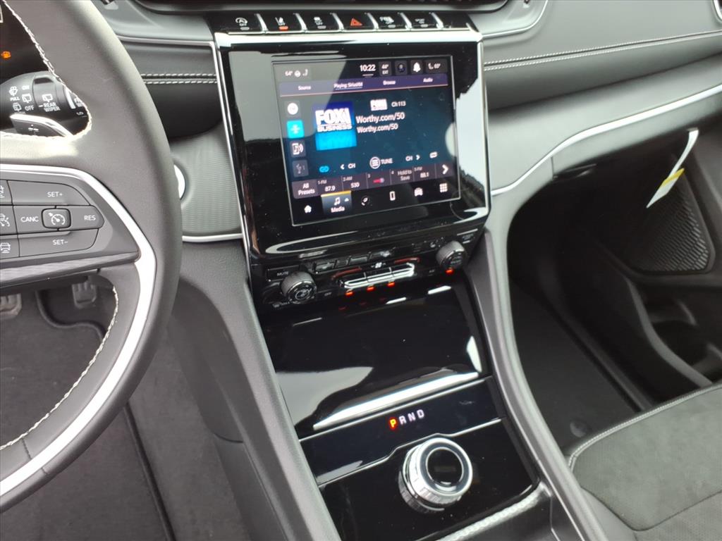 2025 Jeep Grand Cherokee Altitude X 4x4