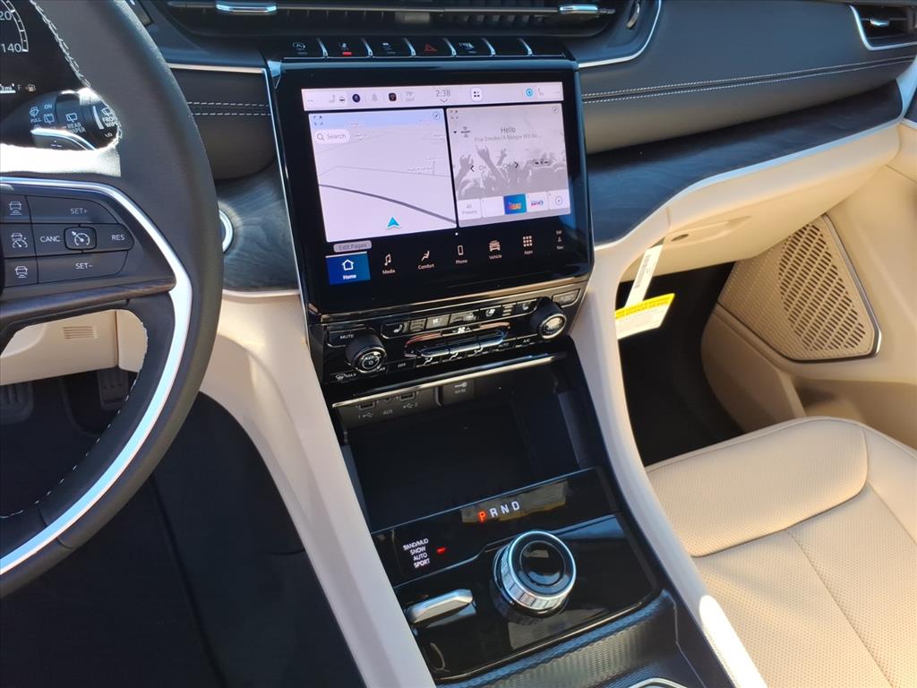 2025 Jeep Grand Cherokee Limited 4x4