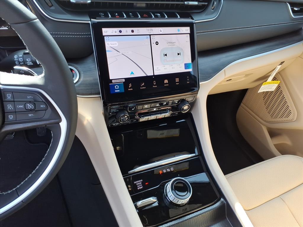 2025 Jeep Grand Cherokee L Limited 4x4