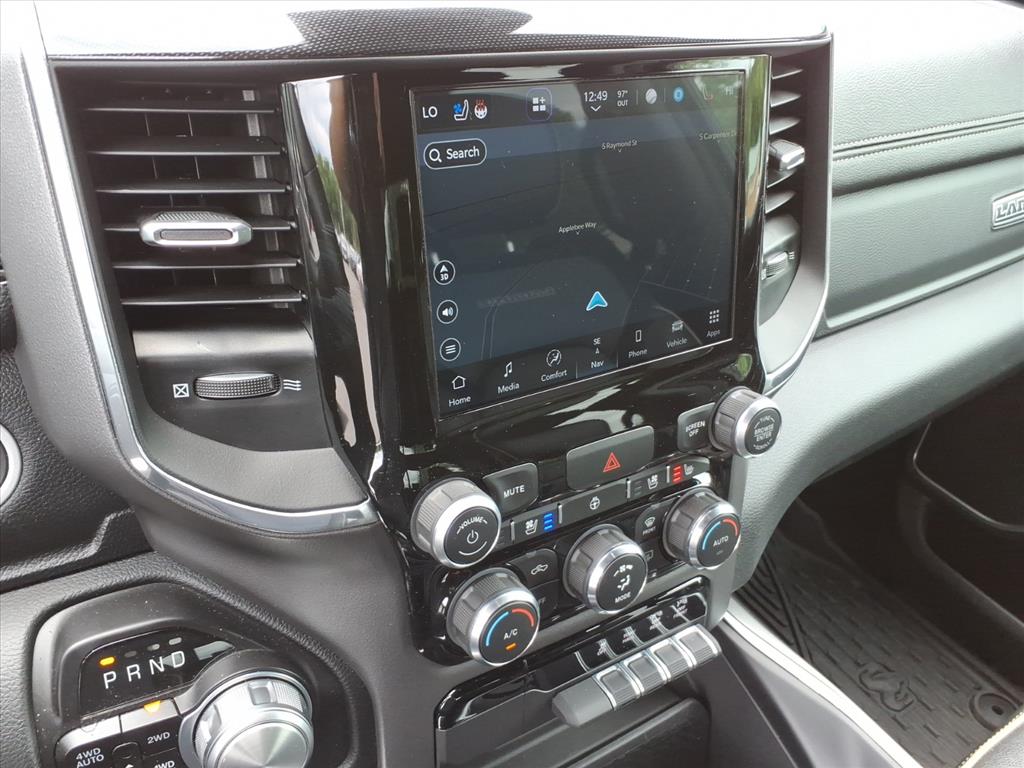 2022 Ram 1500 Laramie Crew Cab 4x4 5'7" Box