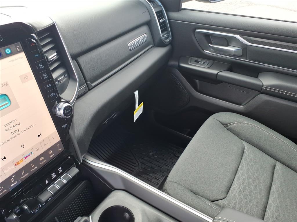 2026 Ram 1500 Big Horn Crew Cab 4x4 6'4" Box