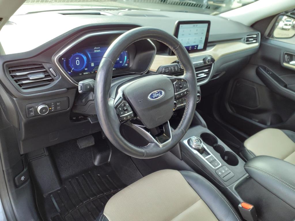 2021 Ford Escape Titanium