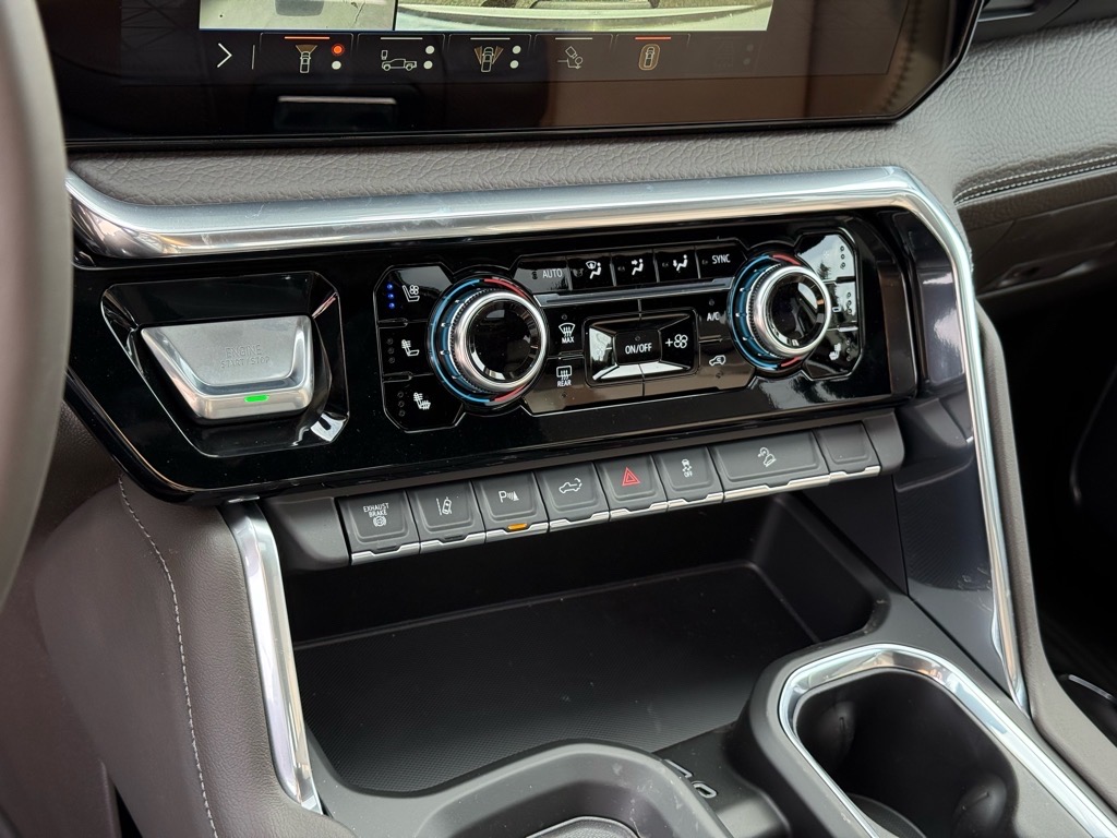 2026 GMC Sierra 2500HD Denali