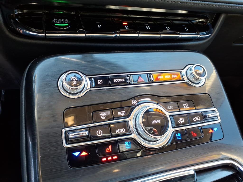 2021 Lincoln Nautilus Reserve