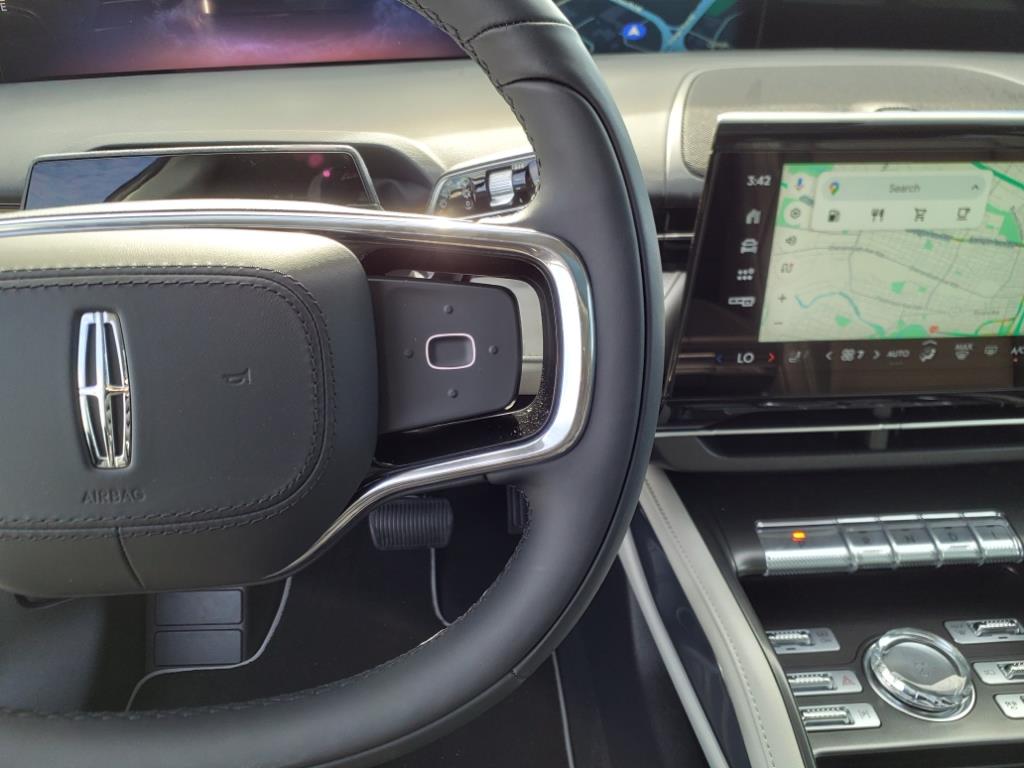 2025 Lincoln Nautilus Hybrid Reserve