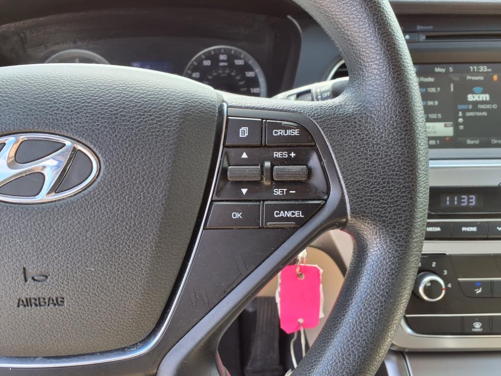 2017 Hyundai SONATA SE