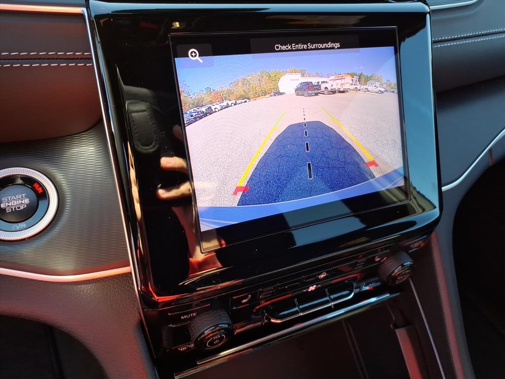 2025 Jeep Grand Cherokee Altitude X 4x4