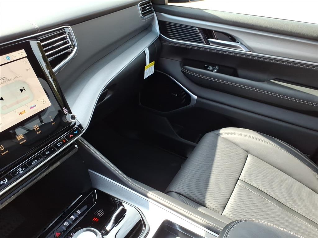 2026 Jeep Grand Wagoneer Limited Reserve 4x4