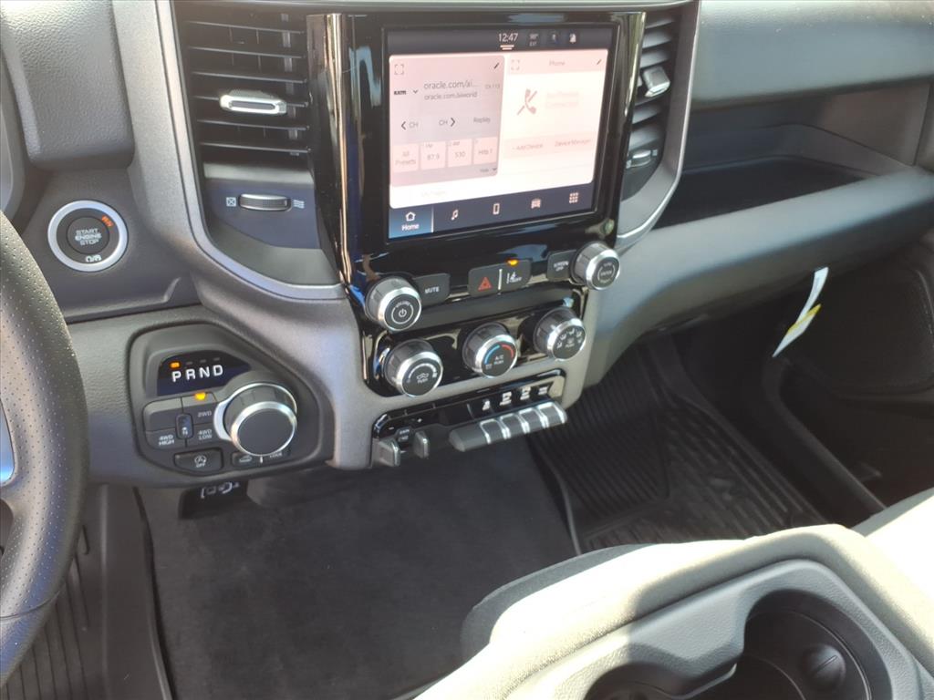 2026 Ram 1500 Warlock Crew Cab 4x4 5'7" Box