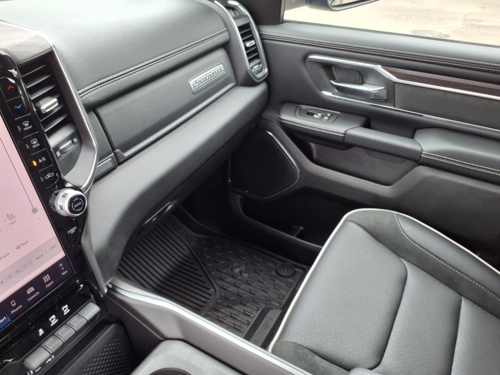 2025 Ram 1500 Laramie Crew Cab 4x4 5'7" Box